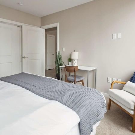 Апартаменти 2Br Downtown Luxury Getaway Детройт Екстер'єр фото